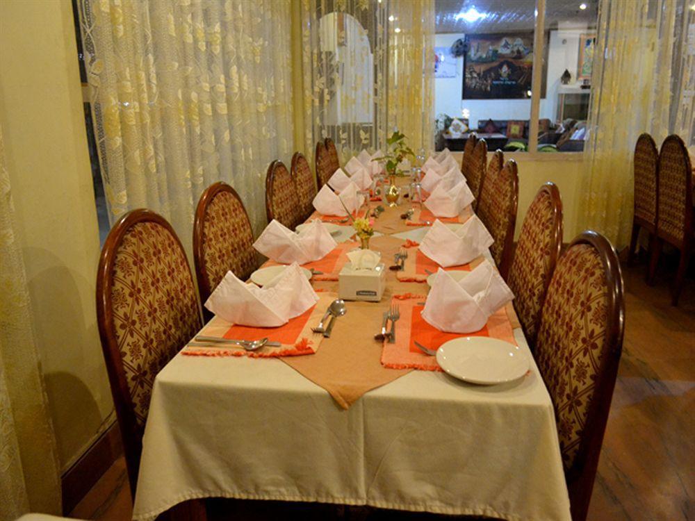 Norbulinka Boutique Hotel Катманду Екстериор снимка