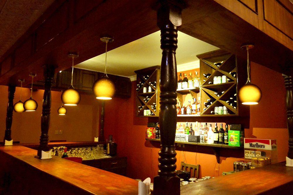 Norbulinka Boutique Hotel Катманду Екстериор снимка