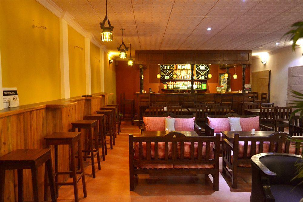 Norbulinka Boutique Hotel Катманду Екстериор снимка