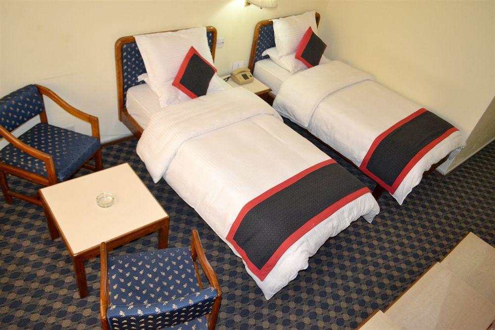 Norbulinka Boutique Hotel Катманду Екстериор снимка