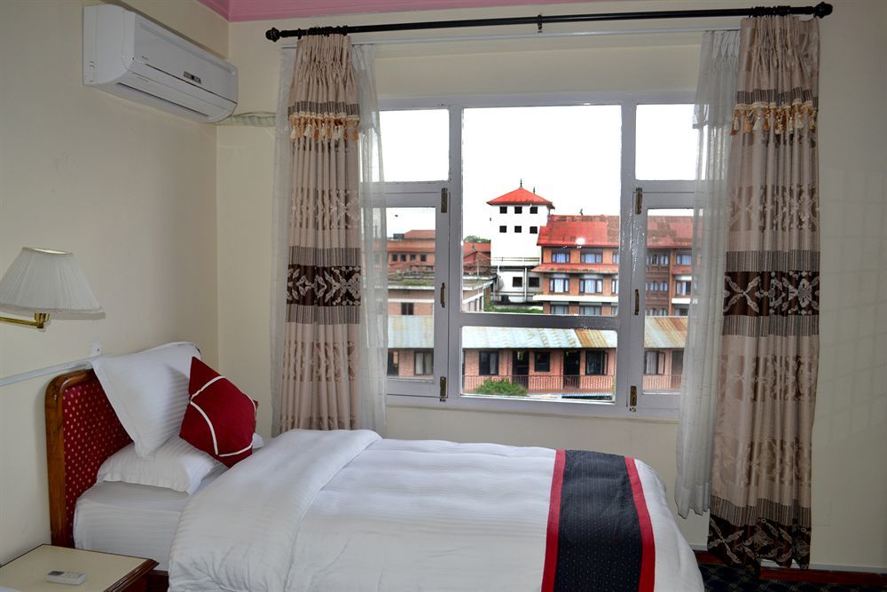 Norbulinka Boutique Hotel Катманду Екстериор снимка