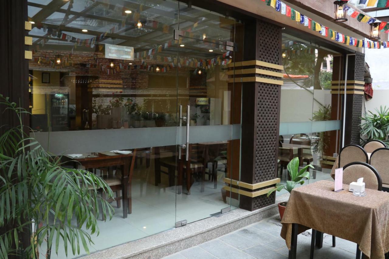 Norbulinka Boutique Hotel Катманду Екстериор снимка